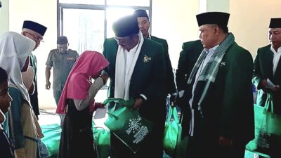 Santunan Anak Yatim Warnai Peringatan Satu Abad NU di Sukabumi