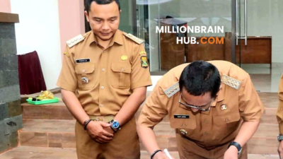 Dari Kantor Baru hingga Jembatan Harapan, Warungkiara Menata Masa Depan dengan Senyum Warga