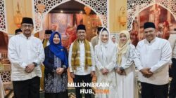 Ketua DPRD Kabupaten Sukabumi Budi Azhar Mutawali, turut mendampingi Bahlil Lahadalia bersama rombongan dalam rangkaian Safari Ramadan di Pondok Pesantren Azzainiyah, Salabintana, Sabtu (8/3/2026), |Foto: Kang BA