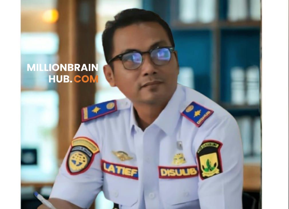 Kepala Dinas Perhubungan Kabupaten Sukabumi, Mubtadi Latif. |Foto: sukabumikab.go.id