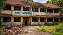 Ilustrasi bangunan sekolah rusak