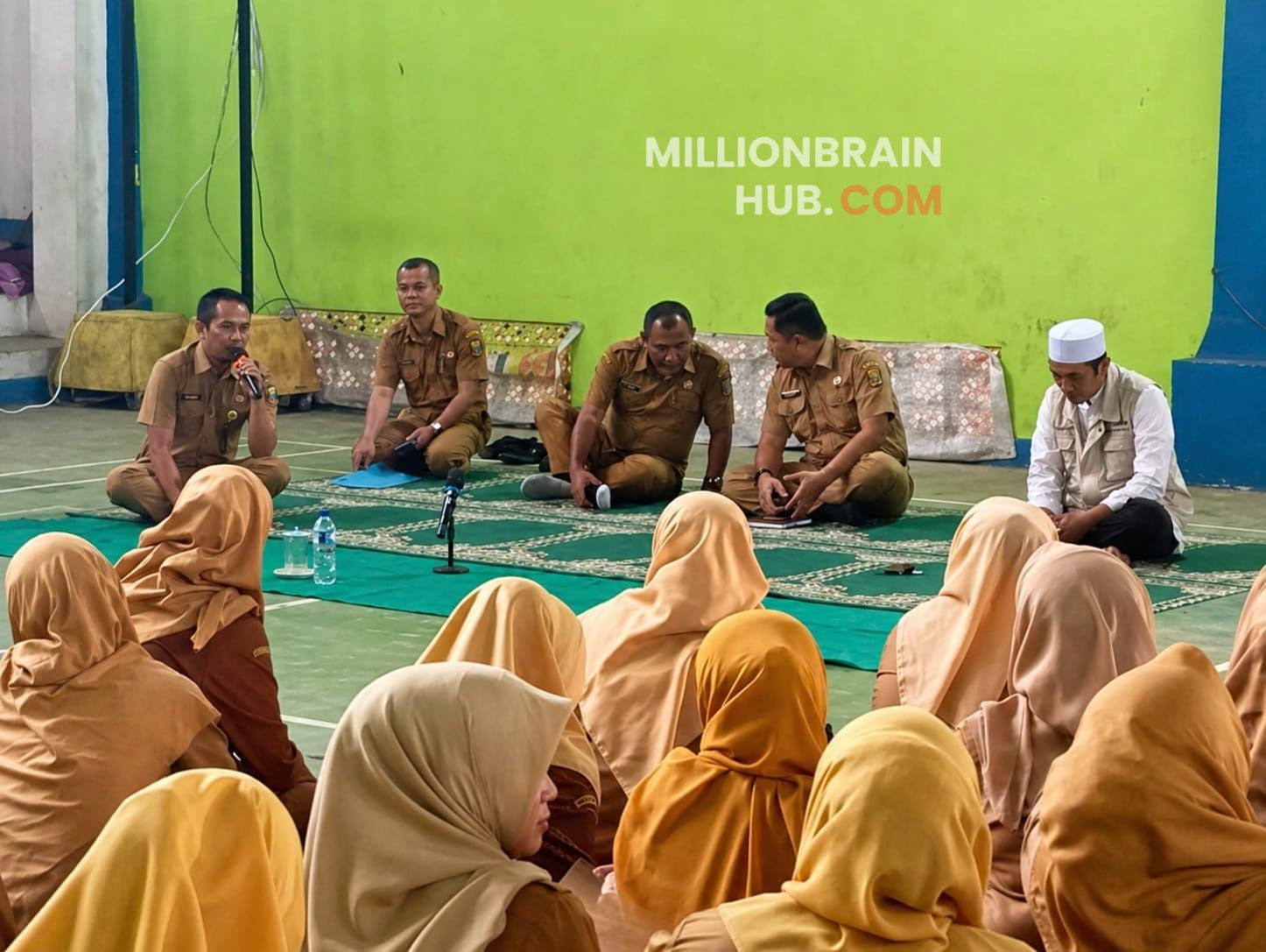 Pengajian MTA (Majelis Ta’lim Aparatur) di Dinas Pendidikan Kabupaten Sukabumi. |Foto: ist