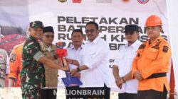 Penyerahan mandat kerja dari Pemkab Sukabumi oleh Bupati Sukabumi Asep Japar kepada TNI di terima oleh Dandim 0622 Letkol Inf. Agung Ariwibowo. |Foto: dokpim