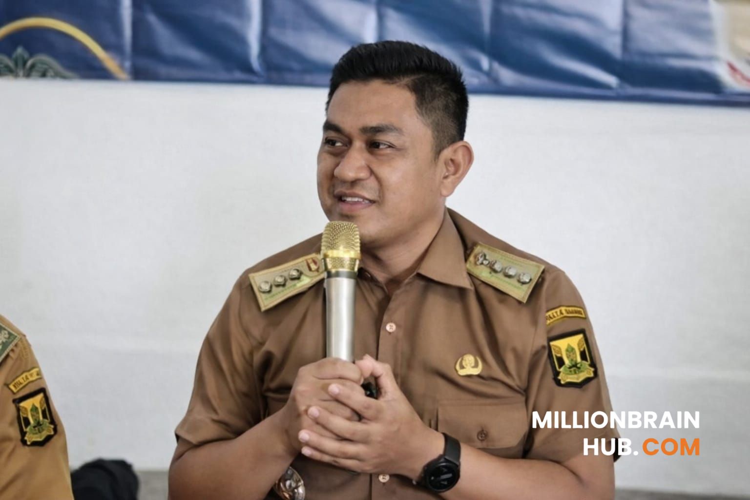 Camat Cibadak Mulyadi. |Foto: ist