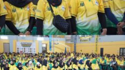 Seribuan guru olahraga di Kabupaten Sukabumi mengikuti jambore Ikatan Guru Olahraga Nasional (Igornas) di GOR Pemuda Cisaat, Jumat (10/4/2026). |Foto: ist