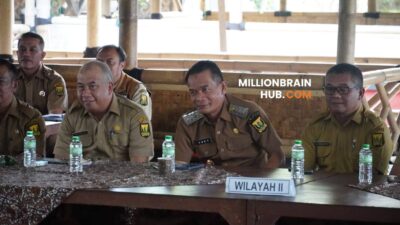 Camat Kepanjangan Tugas Bupati di Wilayah
