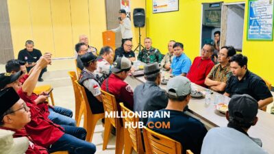 Camat Nagrak Pimpin Mediasi Warga Cirendeu dan Pengelola SPPG Terkait Keluhan Pelayanan