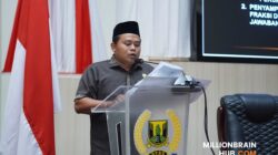 Anggota Fraksi PKB DPRD Kabupaten Sukabumi, Saepul Rahman, saat menyampaikan pandangan fraksi di rapat paripurna DPRD Kabupaten Sukabumi, Selasa (23/6/2026)
