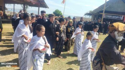 Seren Taun Ka-447 Bergema, Ribuan Warga Lestarikan Warisan Budaya Leluhur di Kasepuhan Sinarresmi