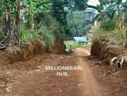 4 Tahun Menembus Bukit dan Lembah, Warga Ciumbara Gotong Royong Buka Jalan 1,2 Kilometer
