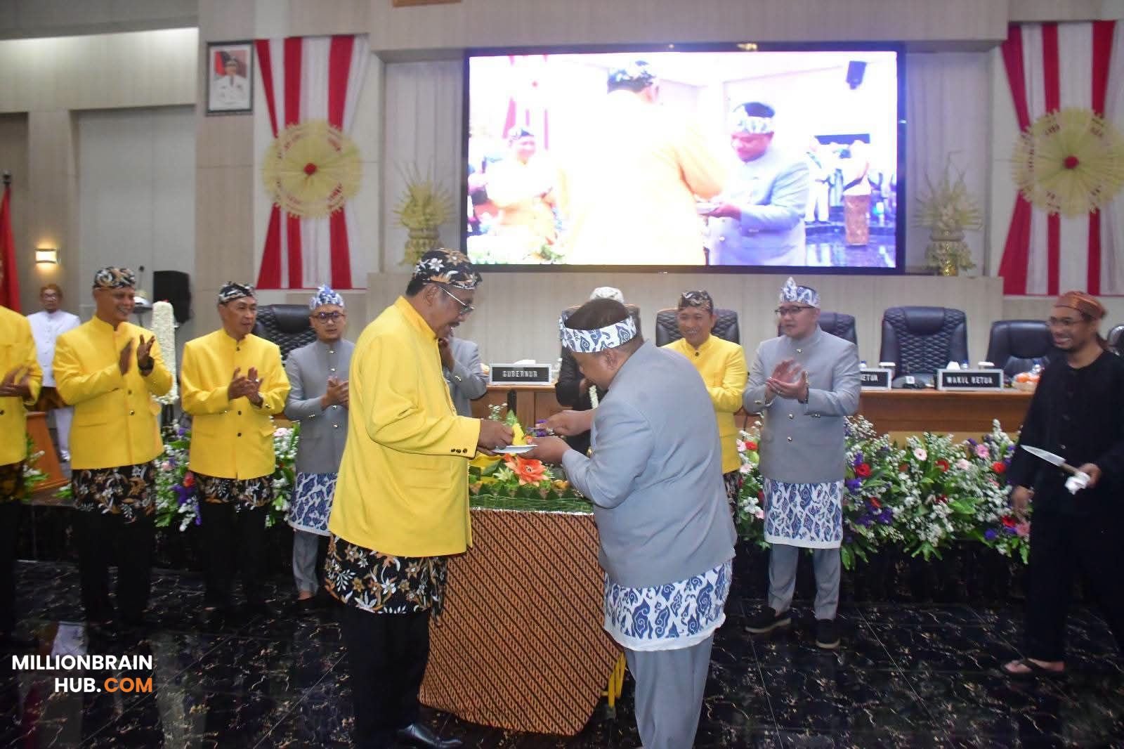 Rapat Paripurna Istimewa DPRD Kabupaten Sukabumi dalam rangka Milangkala Kabupaten Sukabumi ke-156 di Ruang Sidang Paripurna DPRD Kabupaten Sukabumi, Kamis (10/9/2026).