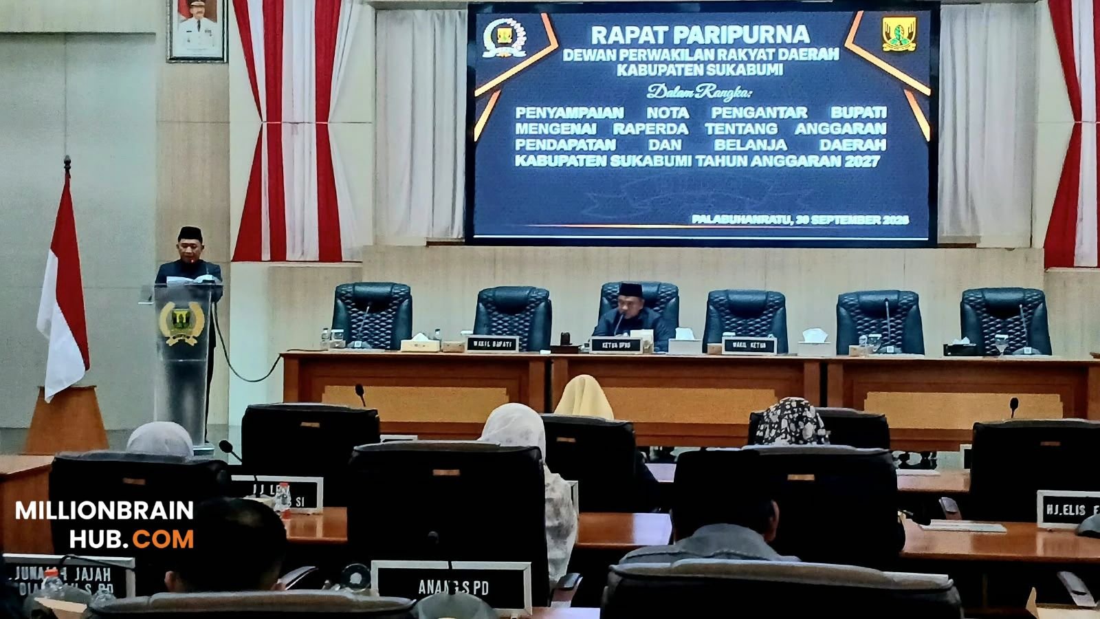 Suasana rapat paripurna DPRD Kabupaten Sukabumi. |Foto: Ade